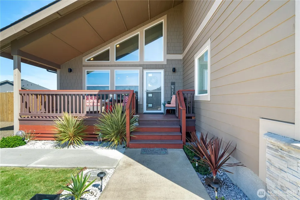1252 Storm King Avenue SW Ocean Shores, WA 98569