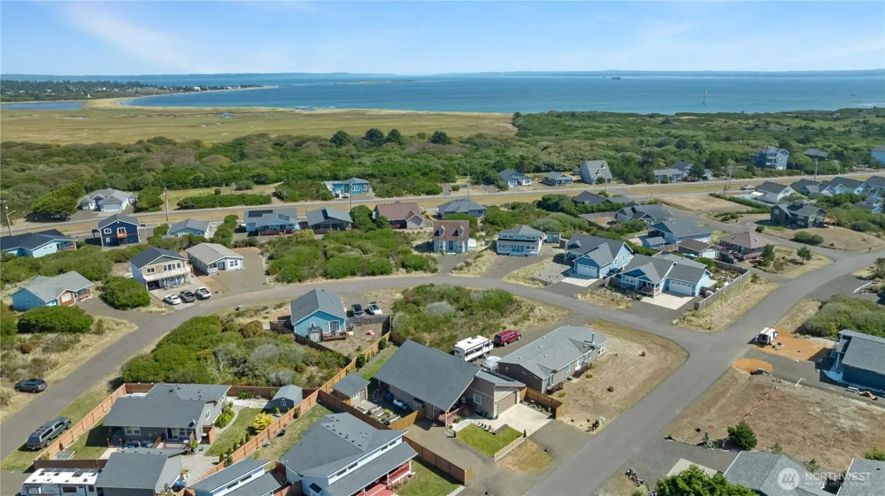 1252 Storm King Avenue SW Ocean Shores, WA 98569