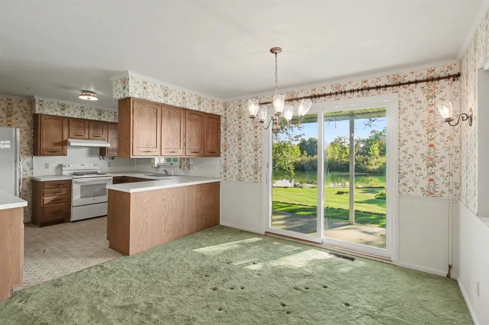 16427 Hi Land Trail Fenton Charter Township, MI 48451