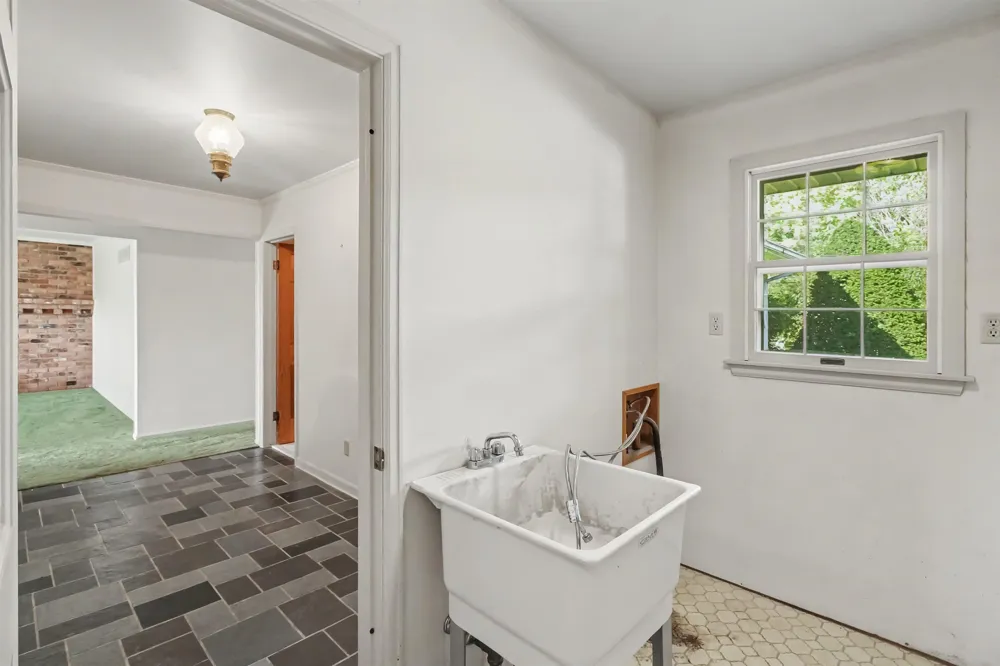 16427 Hi Land Trail Fenton Charter Township, MI 48451