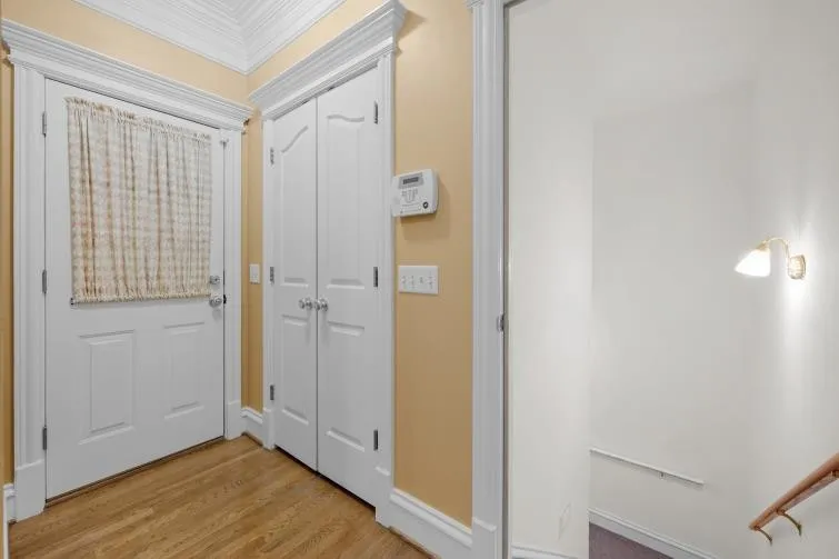 2006 Brunswick Dr Lebanon, TN 37087