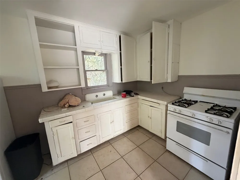 1410 Circle Park Boulevard Fort Worth, TX 76164