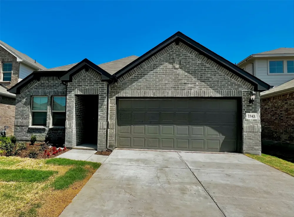 2343 Aspen Hill Drive Forney, TX 75126