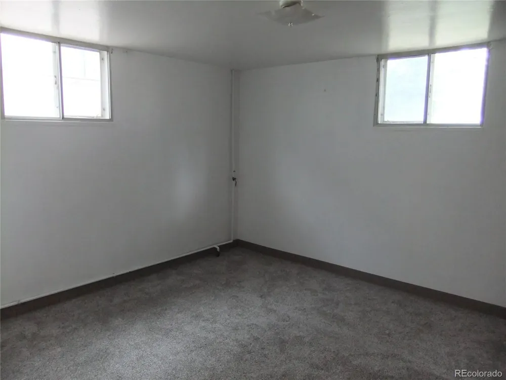 1355 Hanover Street Aurora, CO 80010