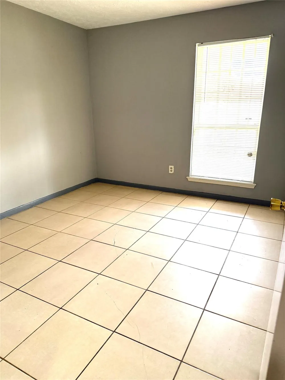 12615 Shannon Hills Drive Houston, TX 77099