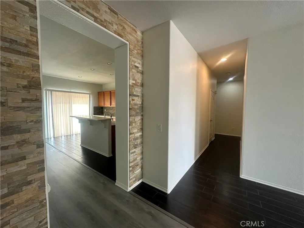 13811 Mimi Road Victorville, CA 92392