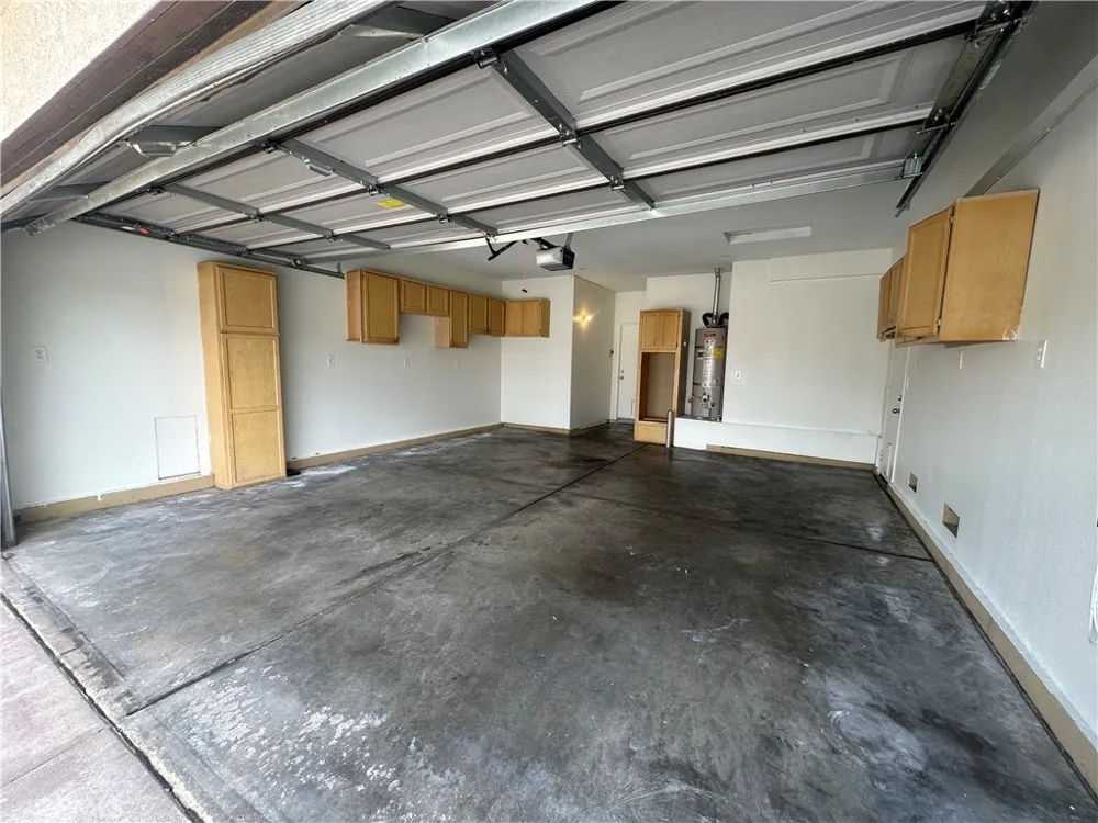 13811 Mimi Road Victorville, CA 92392