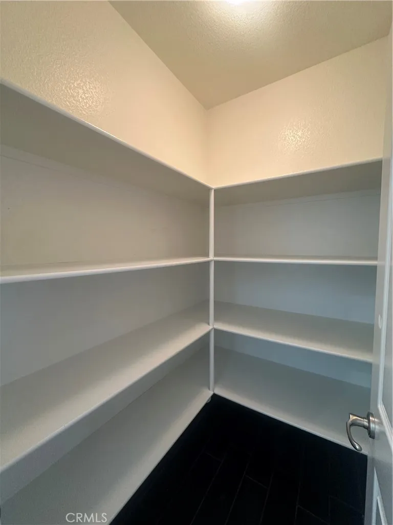 13811 Mimi Road Victorville, CA 92392