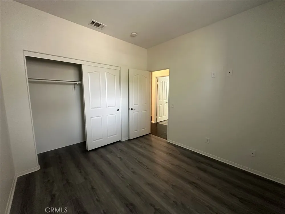 13811 Mimi Road Victorville, CA 92392
