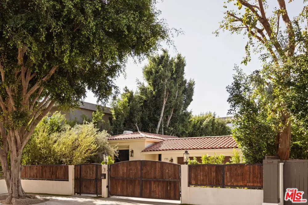 735 Orlando Avenue Los Angeles, CA 90069