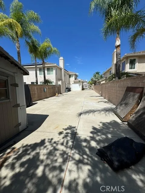 42151 Kimberly Murrieta, CA 92562