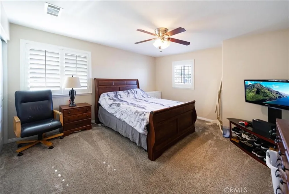 42151 Kimberly Murrieta, CA 92562