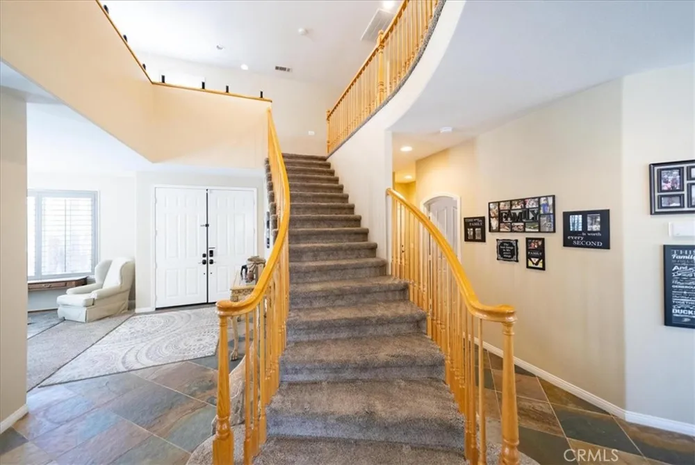 42151 Kimberly Murrieta, CA 92562