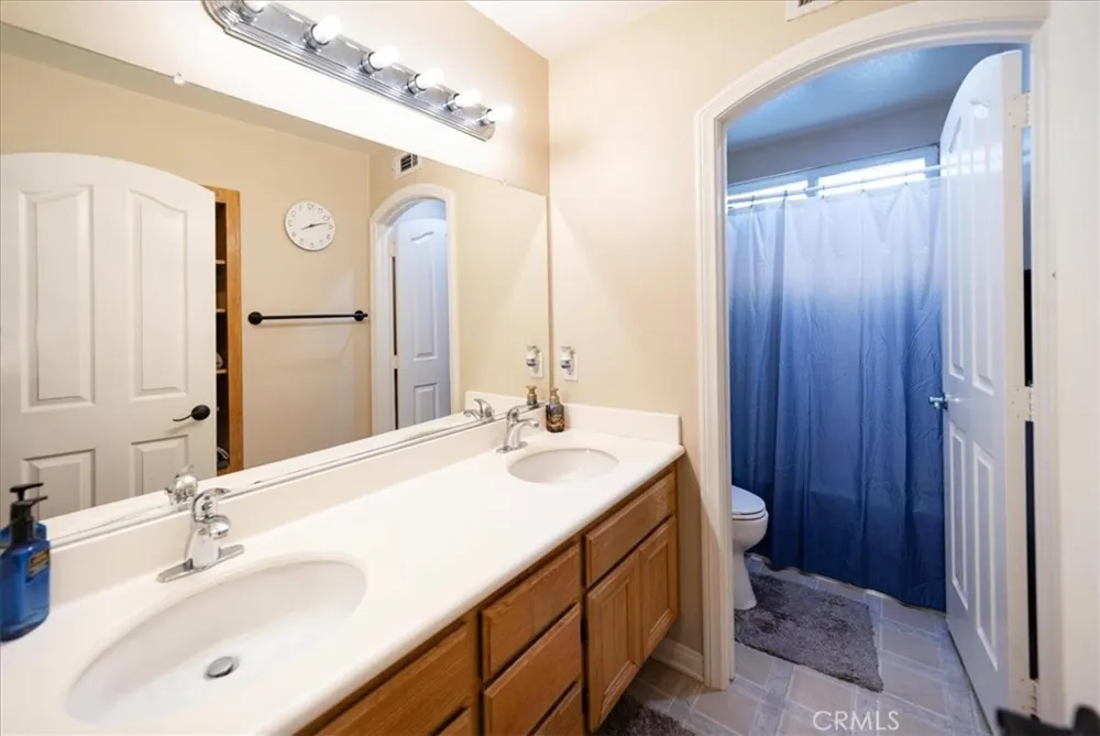42151 Kimberly Murrieta, CA 92562