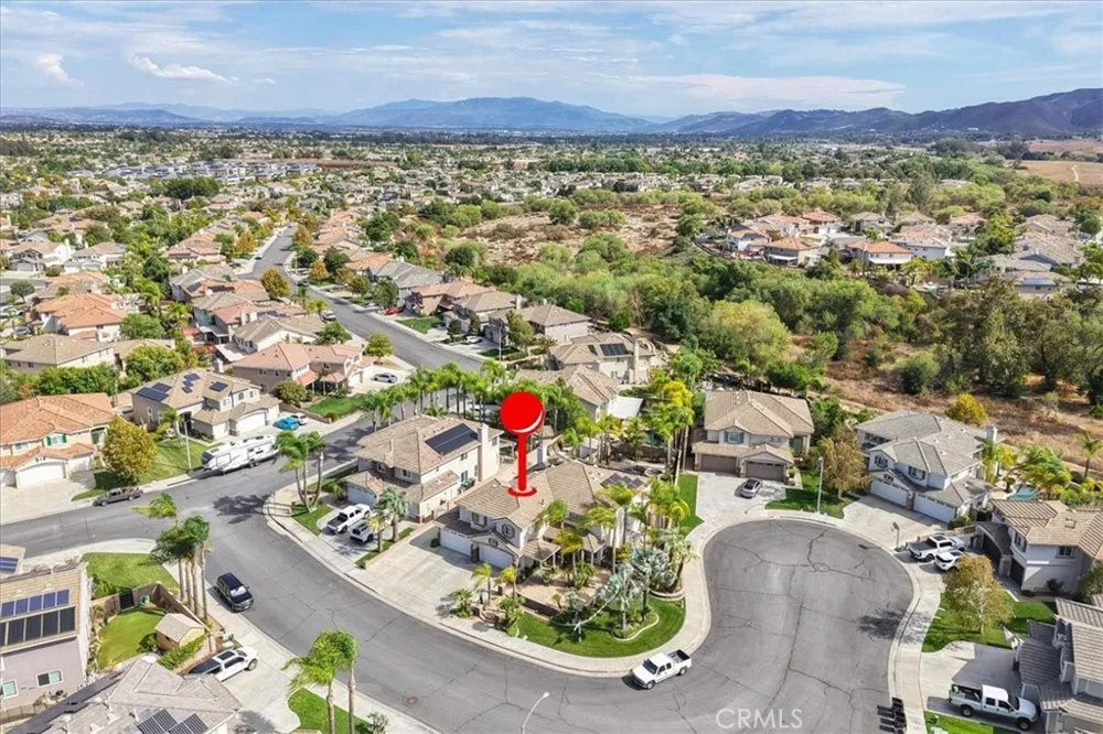 42151 Kimberly Murrieta, CA 92562
