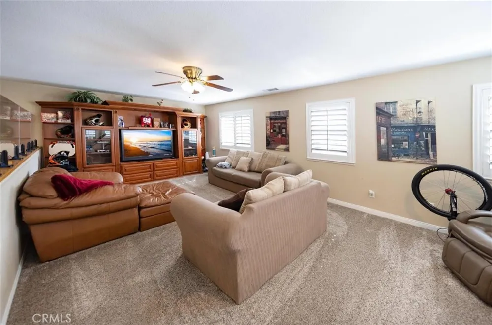 42151 Kimberly Murrieta, CA 92562