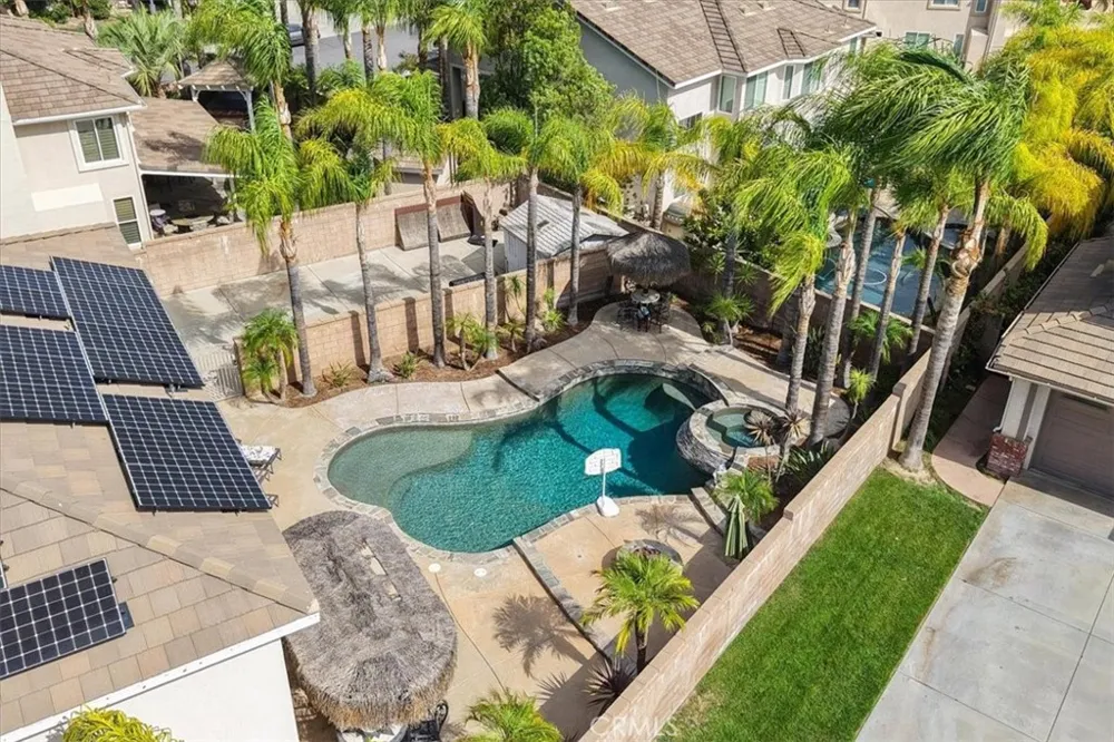 42151 Kimberly Murrieta, CA 92562