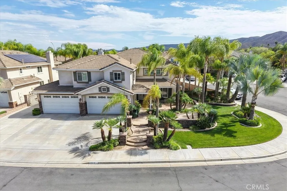 42151 Kimberly Murrieta, CA 92562