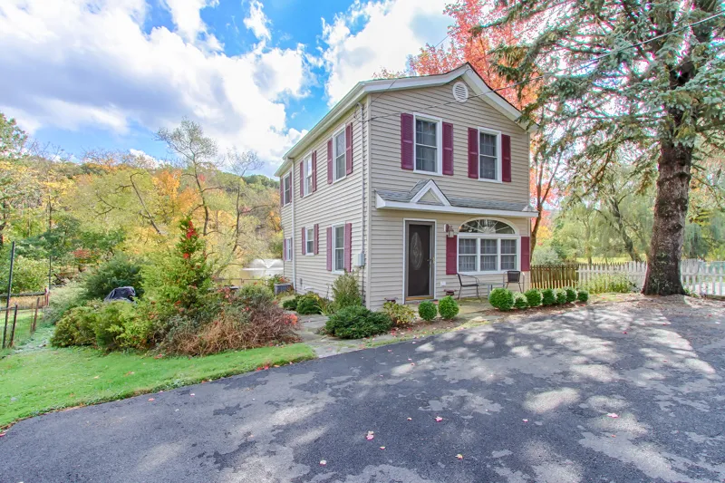 16 Mendham Ave Morris, NJ 07960