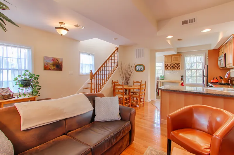 16 Mendham Ave Morris, NJ 07960