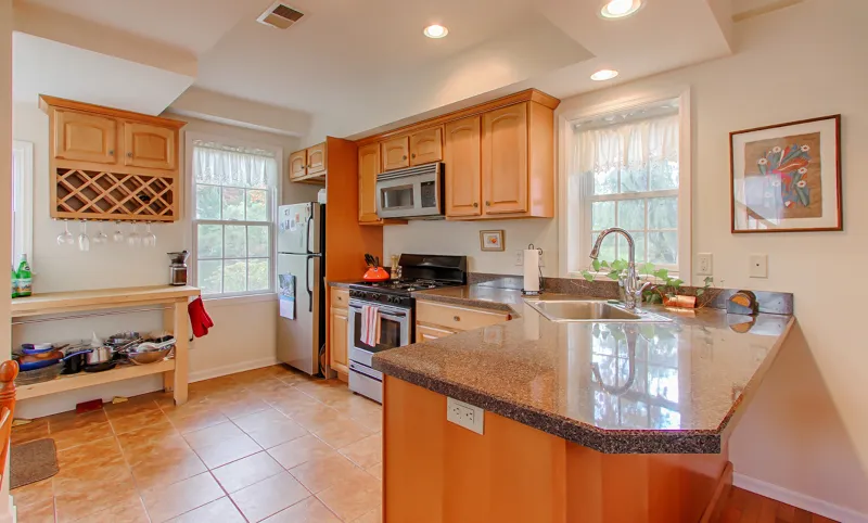 16 Mendham Ave Morris, NJ 07960