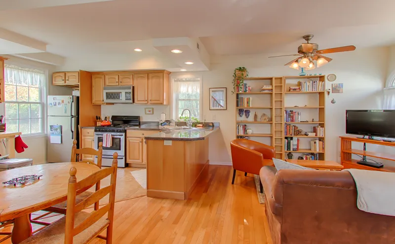 16 Mendham Ave Morris, NJ 07960
