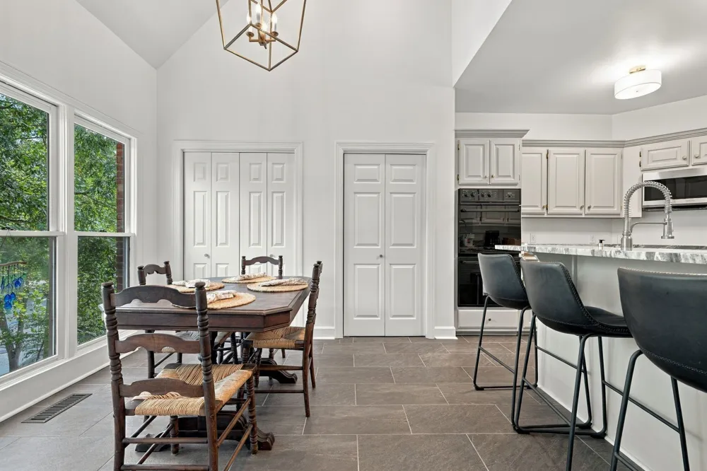 228 Murray Lake Dr Winchester, TN 37398