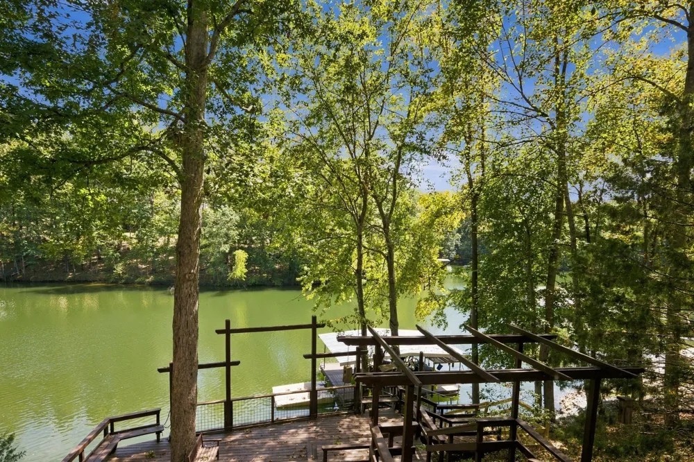 228 Murray Lake Dr Winchester, TN 37398