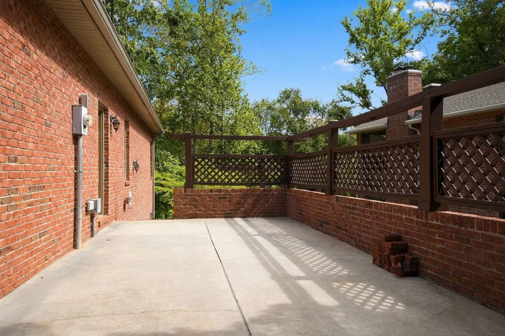 228 Murray Lake Dr Winchester, TN 37398