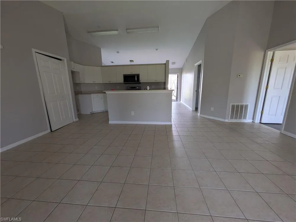 1725 NW 11th Court Cape Coral, FL 33993