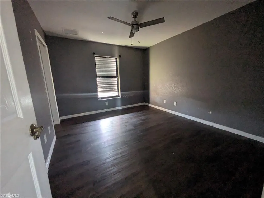 1725 NW 11th Court Cape Coral, FL 33993