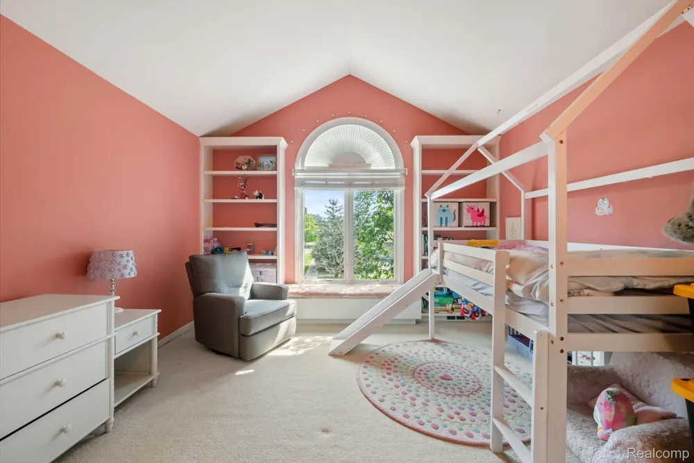 7367 Village Square Drive West Bloomfield Charter Township, MI 48322