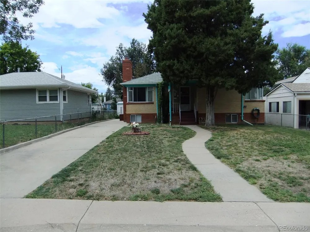 1355 Hanover Street Aurora, CO 80010