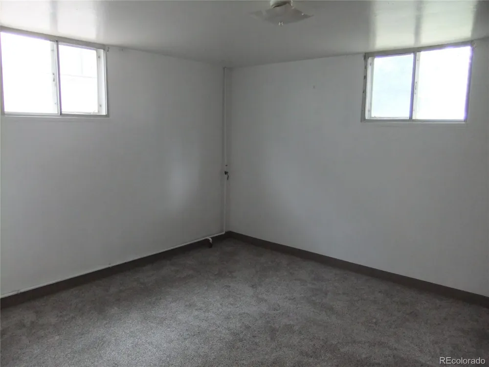 1355 Hanover Street Aurora, CO 80010