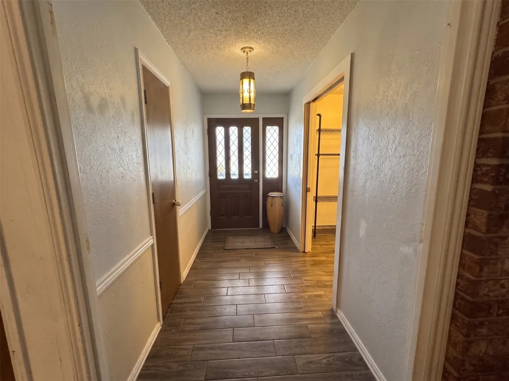 528 Marcus Drive Lewisville, TX 75057
