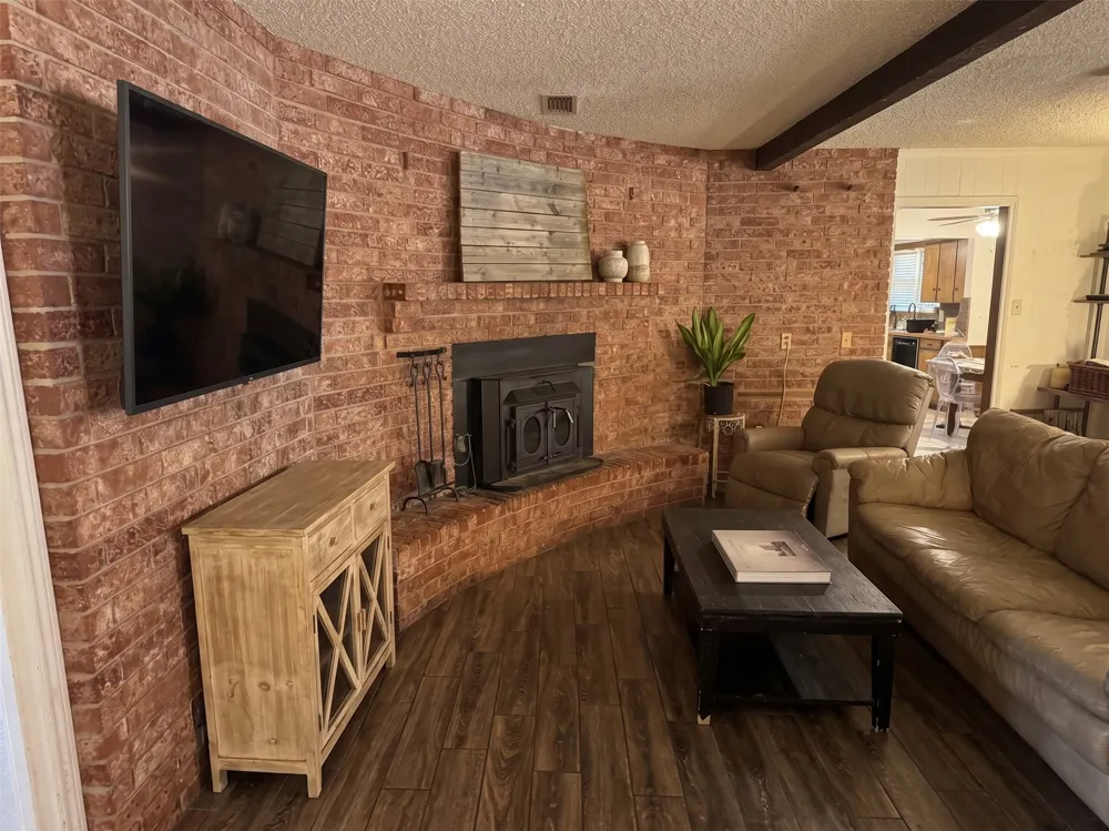 528 Marcus Drive Lewisville, TX 75057