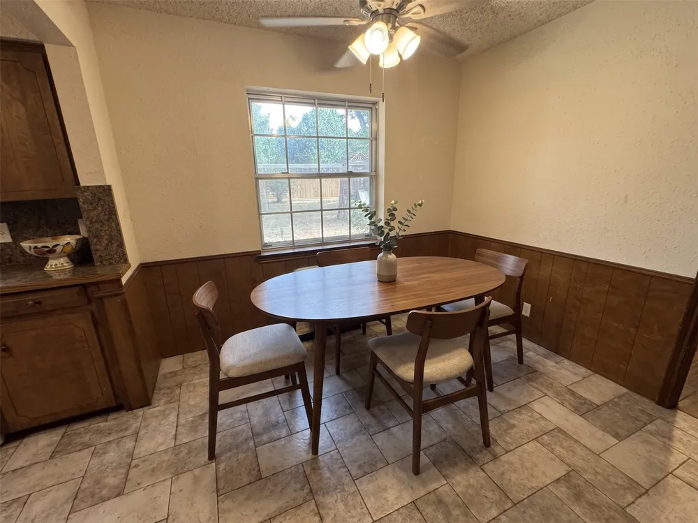 528 Marcus Drive Lewisville, TX 75057
