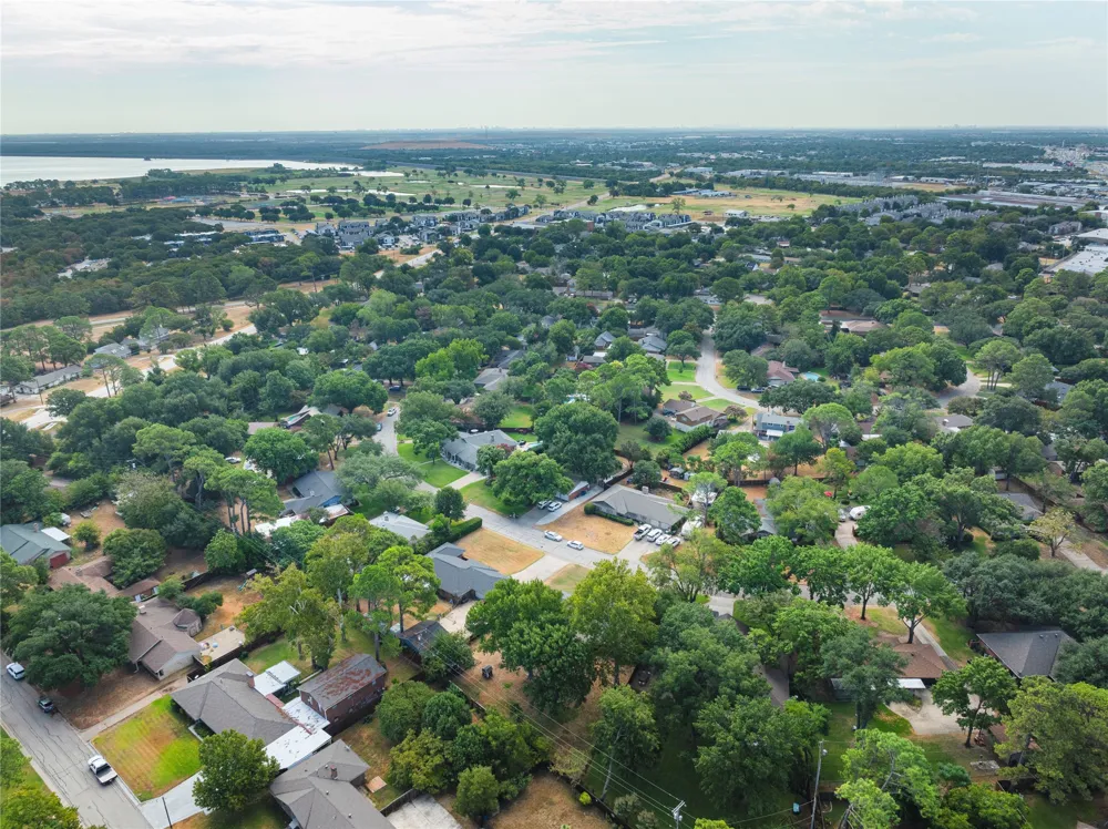 528 Marcus Drive Lewisville, TX 75057
