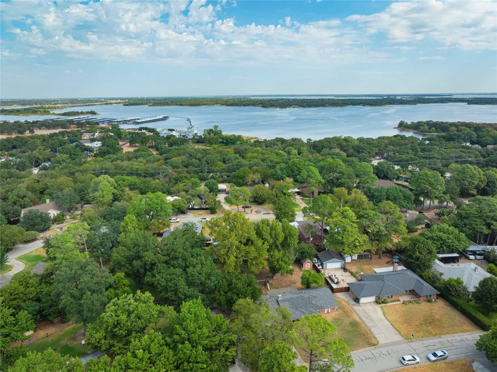 528 Marcus Drive Lewisville, TX 75057