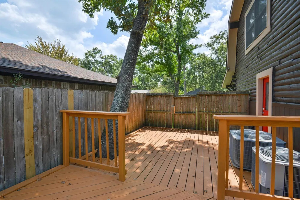 430 Binnacle Way Crosby, TX 77532