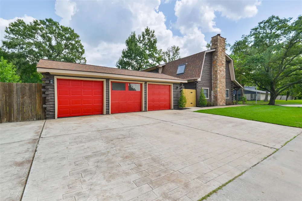 430 Binnacle Way Crosby, TX 77532