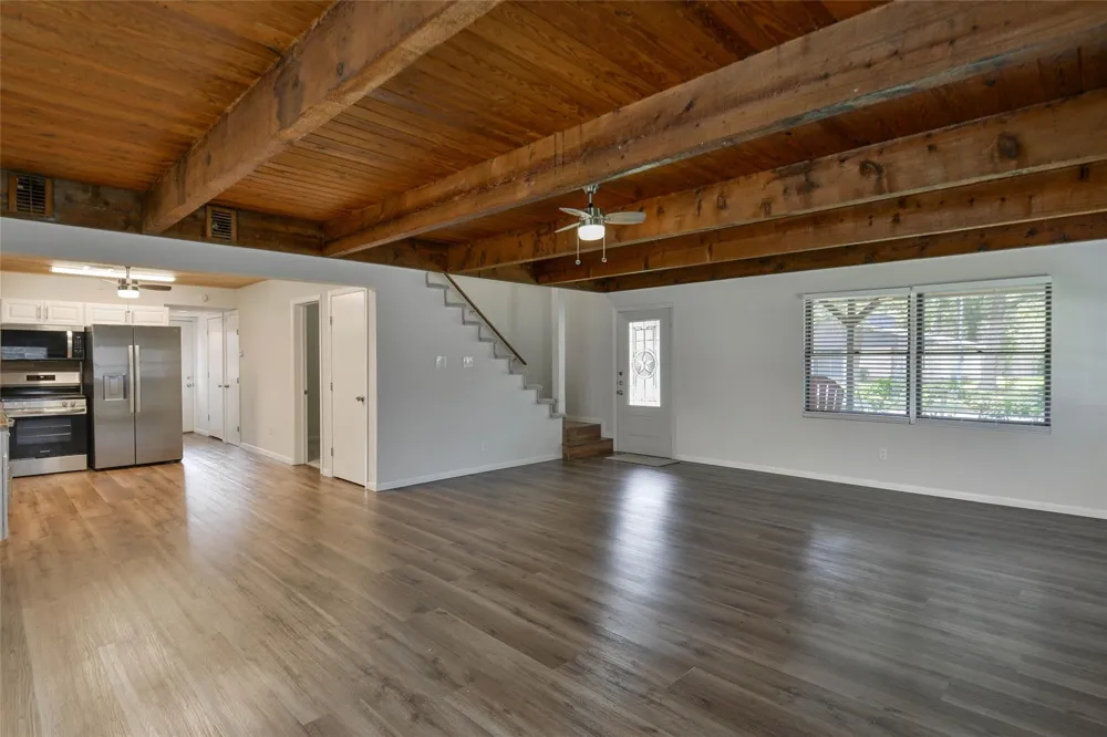 430 Binnacle Way Crosby, TX 77532
