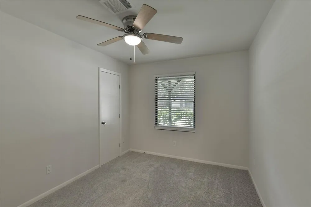 430 Binnacle Way Crosby, TX 77532