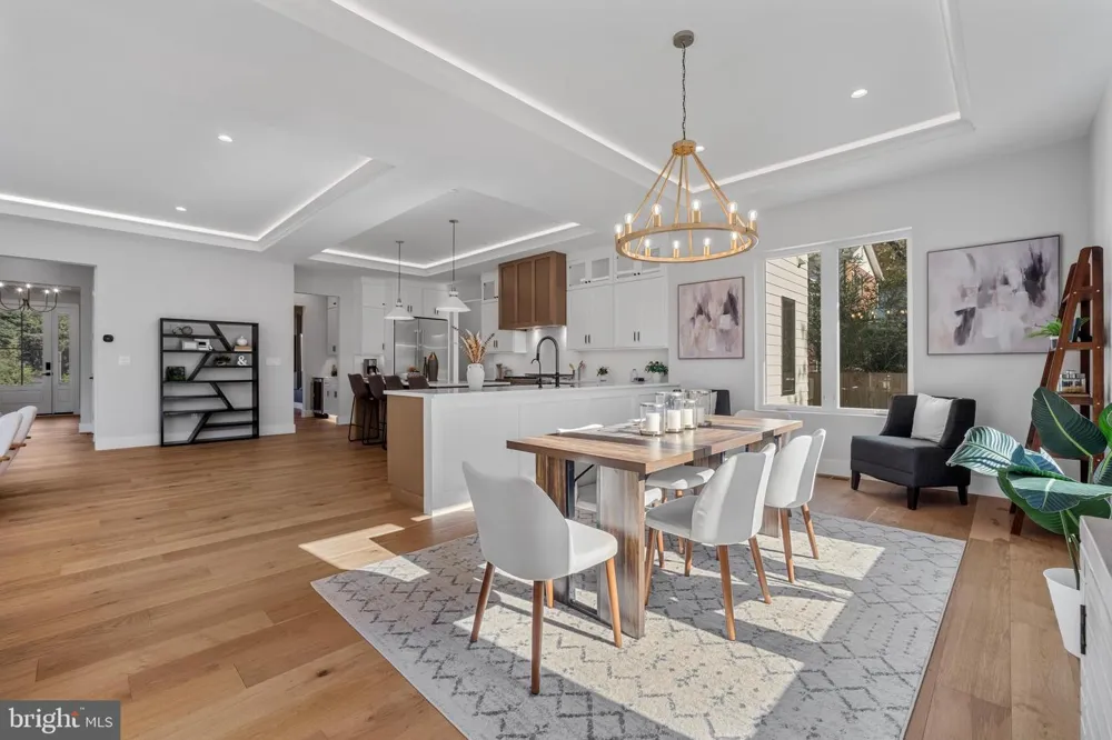 8023 LEWINSVILLE ROAD Mclean, VA 22102
