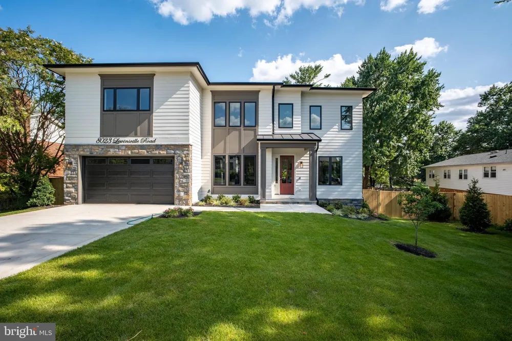 8023 LEWINSVILLE ROAD Mclean, VA 22102