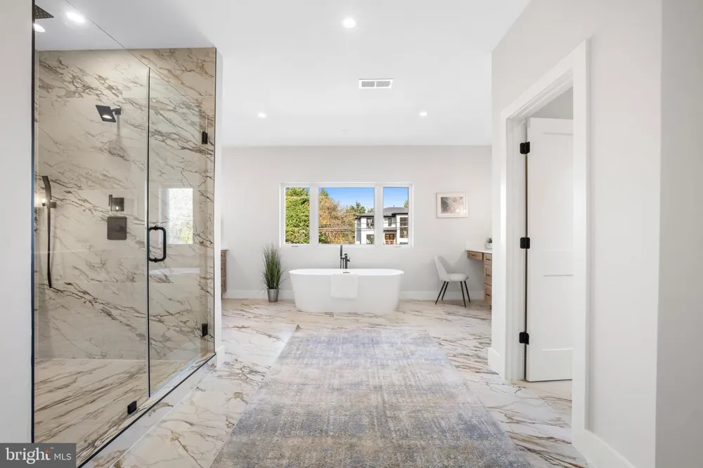 8023 LEWINSVILLE ROAD Mclean, VA 22102
