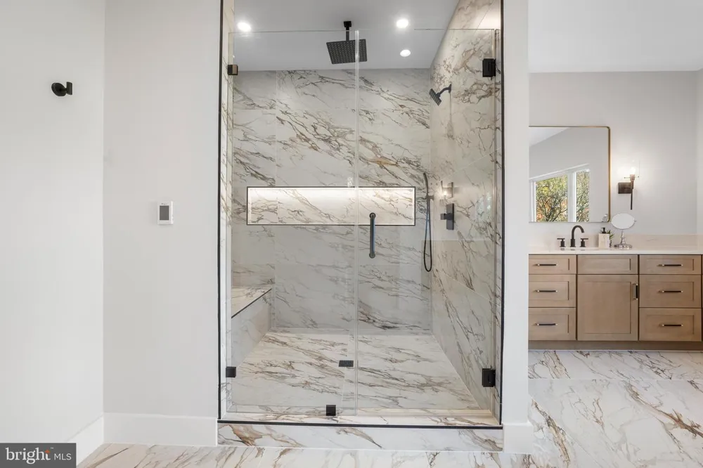 8023 LEWINSVILLE ROAD Mclean, VA 22102