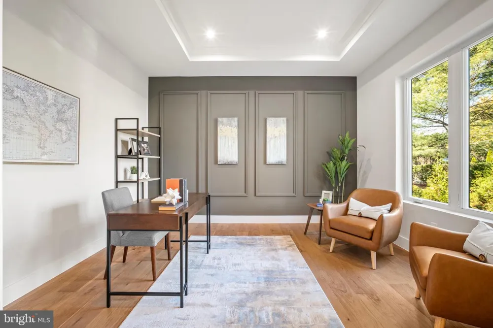 8023 LEWINSVILLE ROAD Mclean, VA 22102