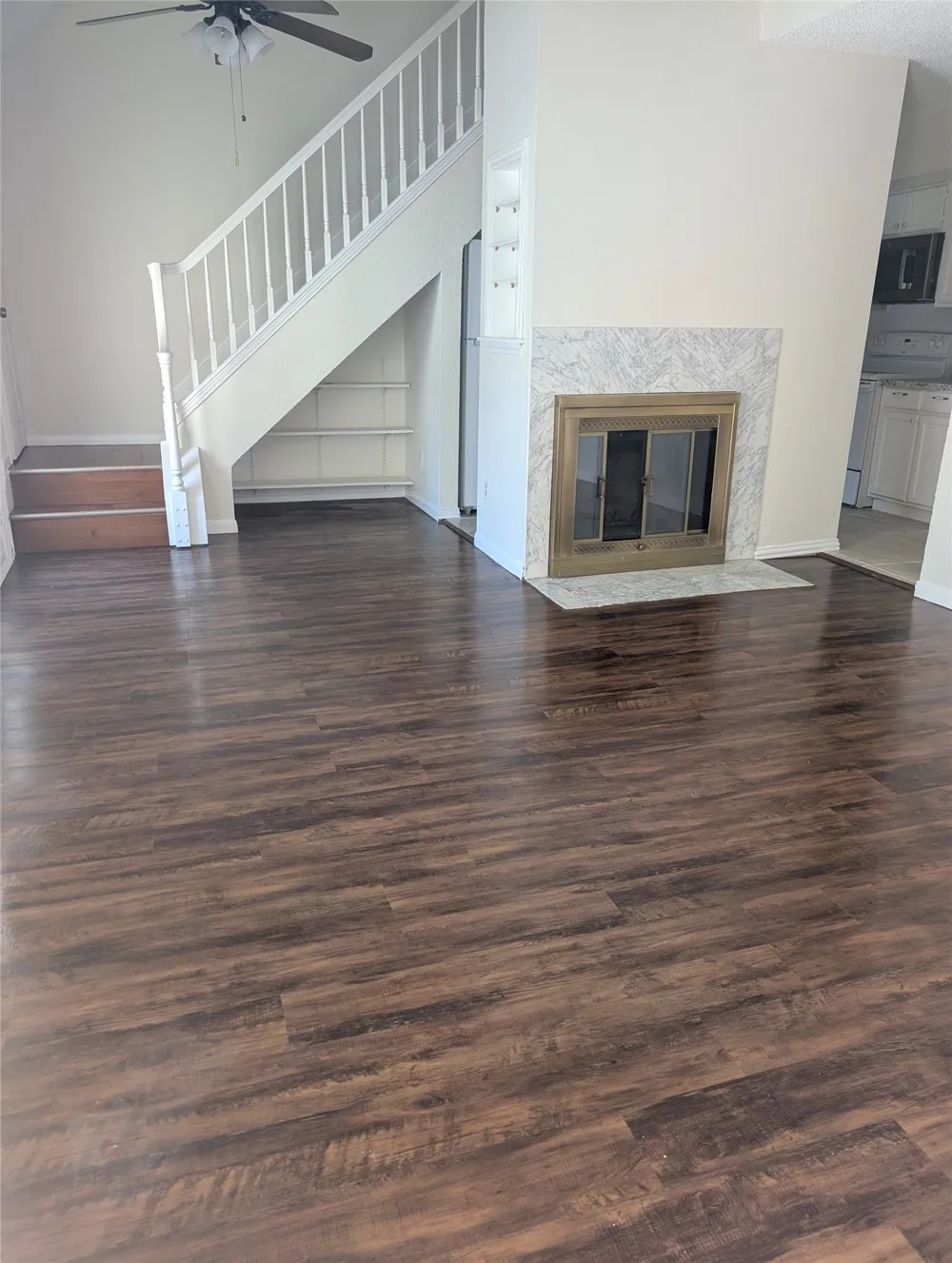 2310 Balsam Drive #B206 Arlington, TX 76006