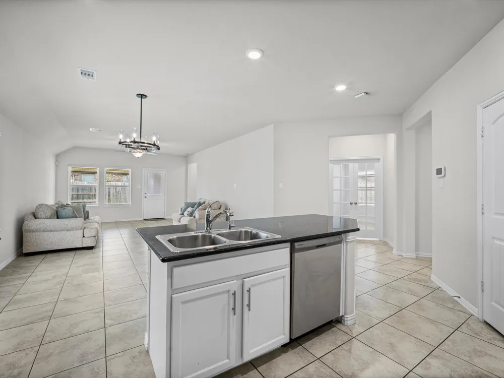 8915 English Manor Drive Cypress, TX 77433